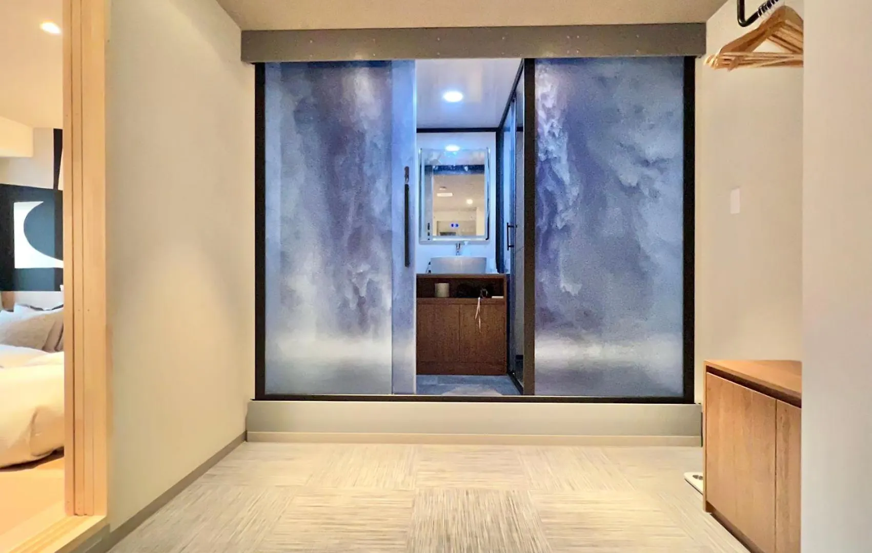 Apartment Lang Hotel Ueno 朝食付 #上野駅徒歩9分 #秋葉原浅草羽田&成田空港へ便利 Tokyo Japan